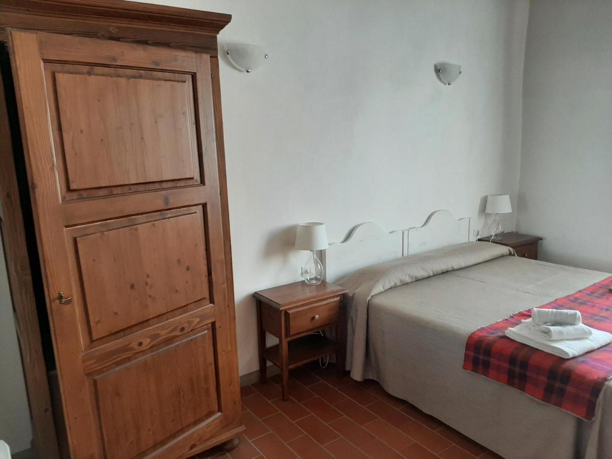 Agriturismo Il Frantoio Di Colle Alberto Montale  Exteriér fotografie