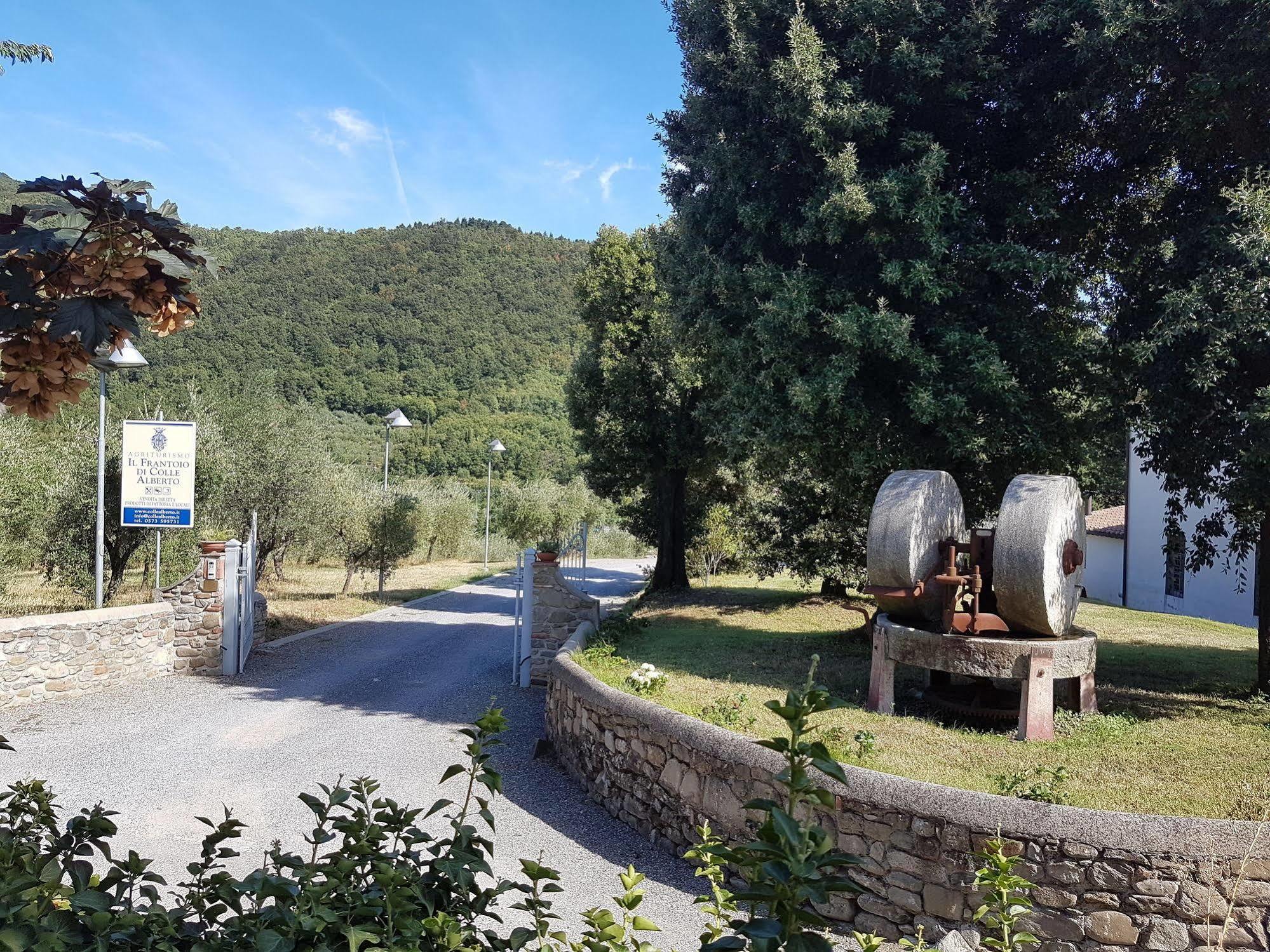 Agriturismo Il Frantoio Di Colle Alberto Montale  Exteriér fotografie